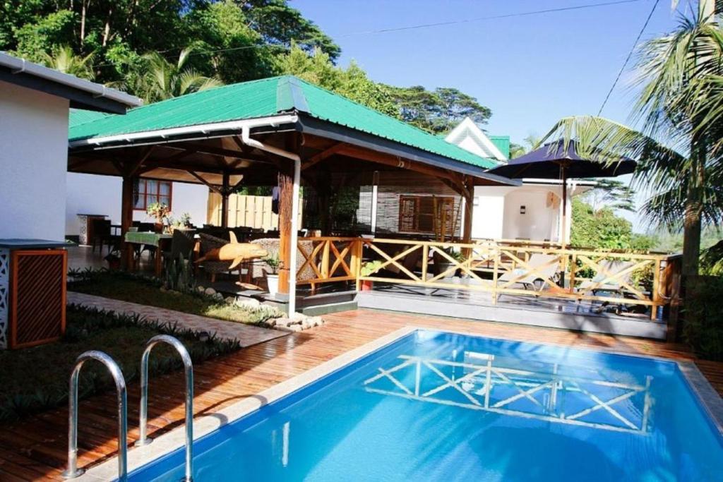 Southpointchalets Takamaka Екстер'єр фото